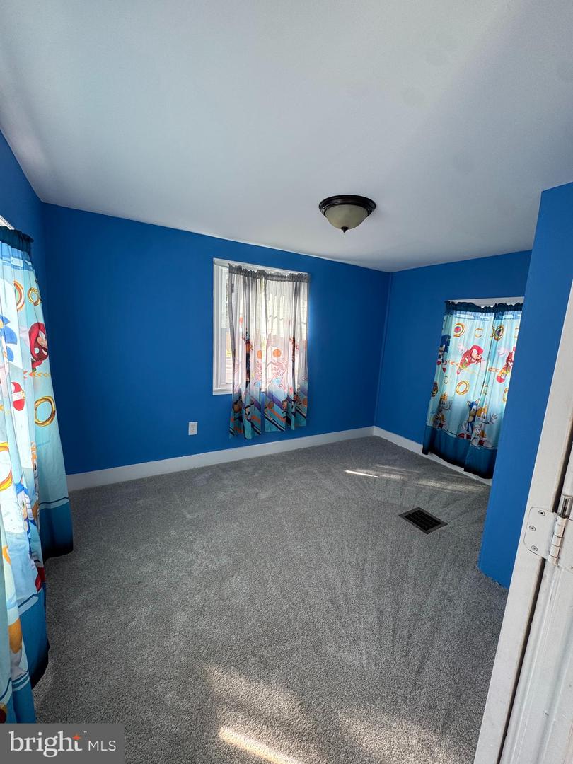 41 Dillan Dr Property Photo 19