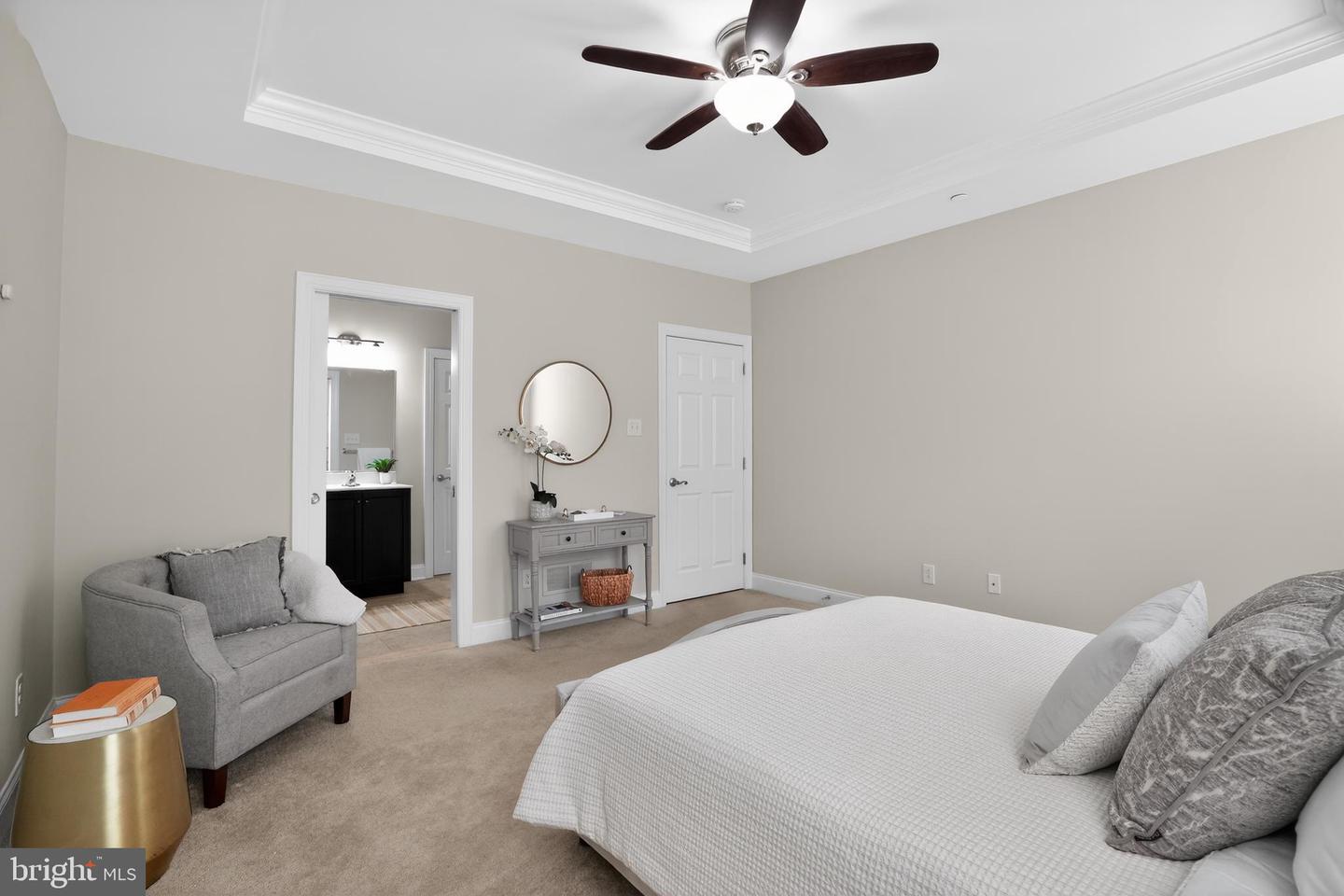 180 Shilling Ave Property Photo 21
