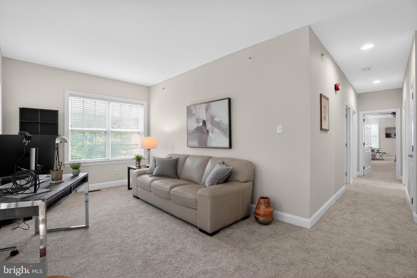 180 Shilling Ave Property Photo 23