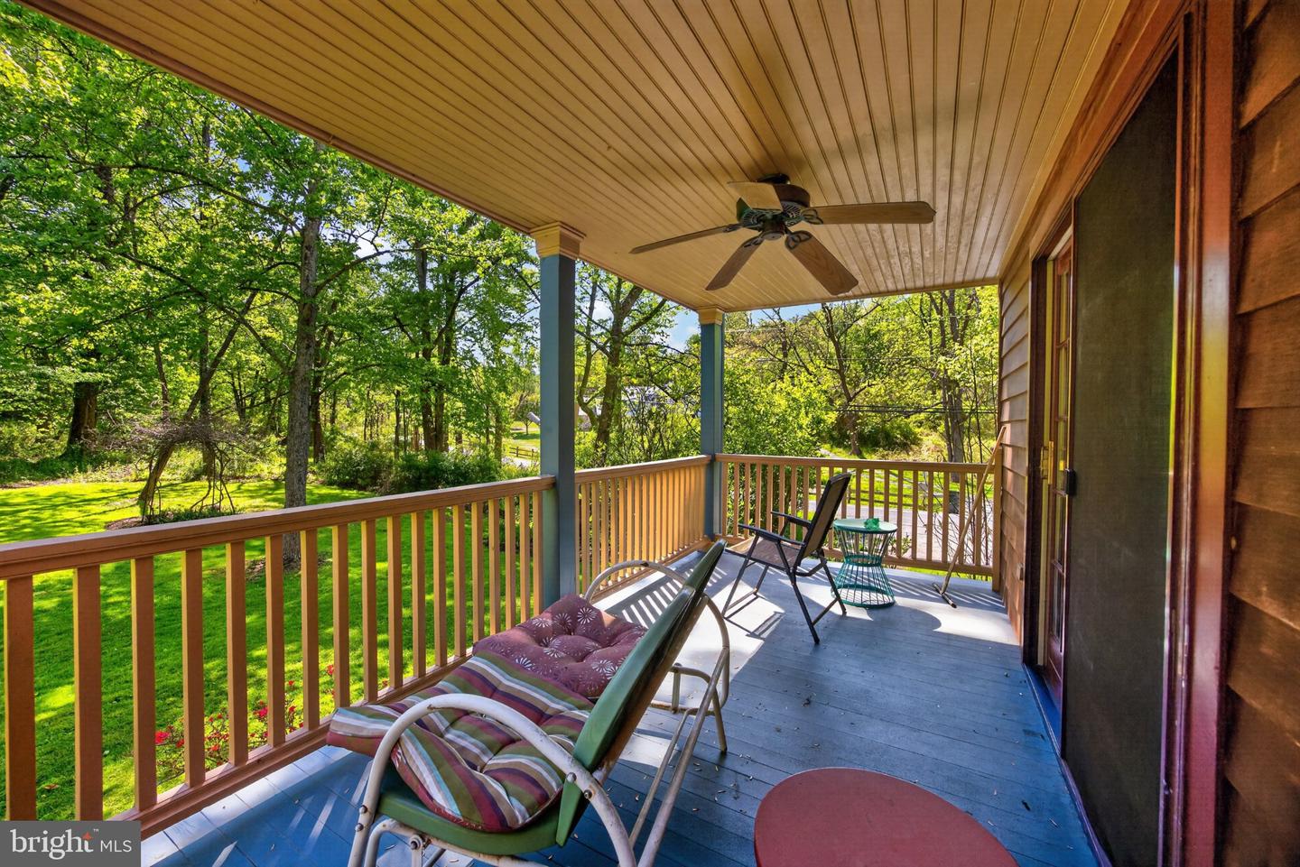 1790 Fernbrook Ln Property Photo 18