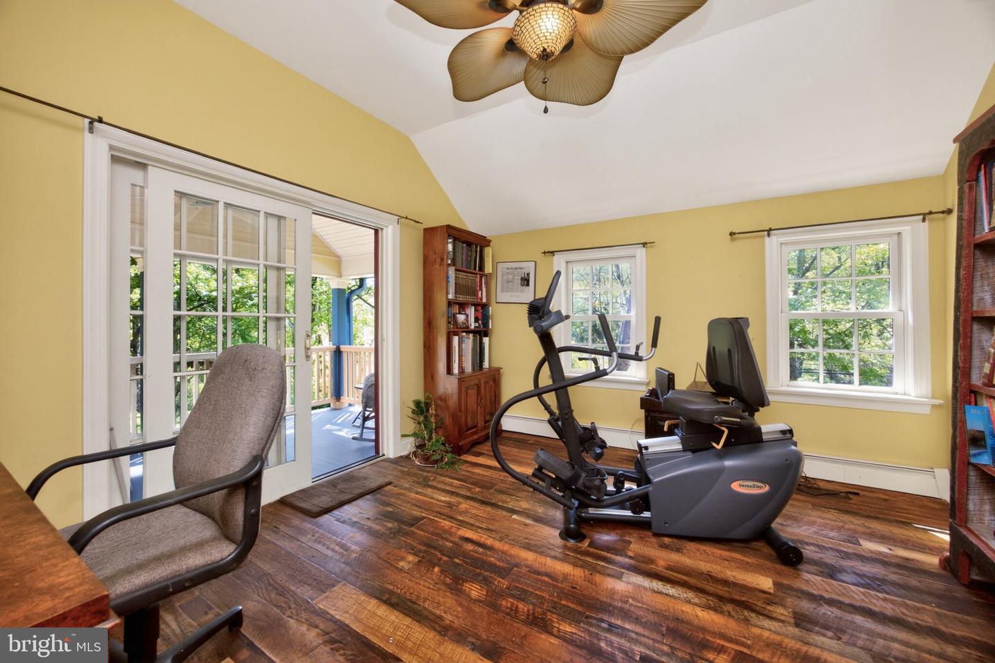 1790 Fernbrook Ln Property Photo 50