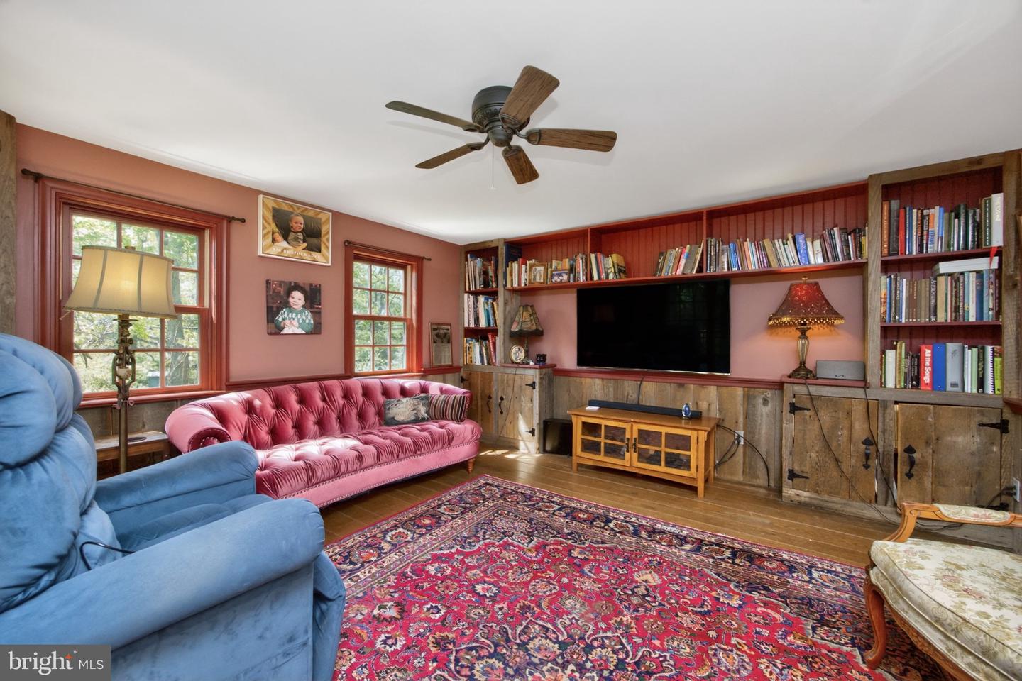 1790 Fernbrook Ln Property Photo 54