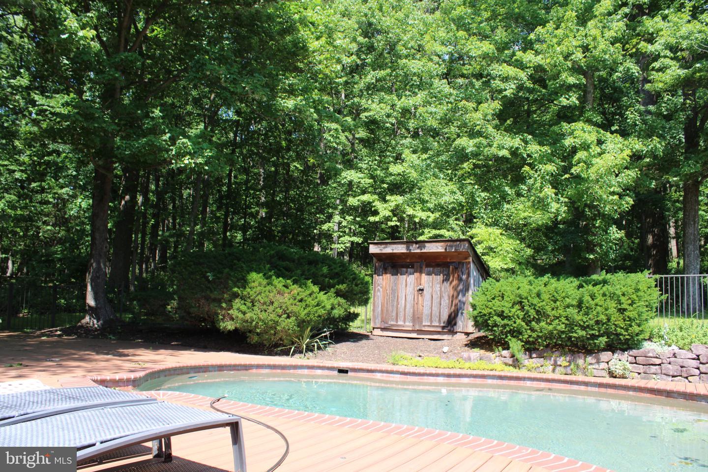 1790 Fernbrook Ln Property Photo 56