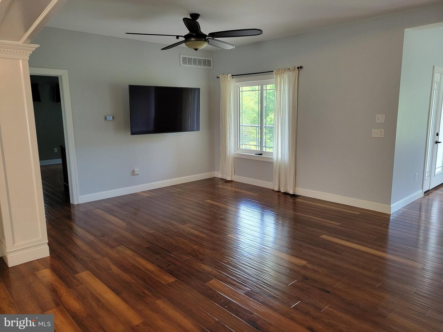418 Reedville Rd Property Photo 9