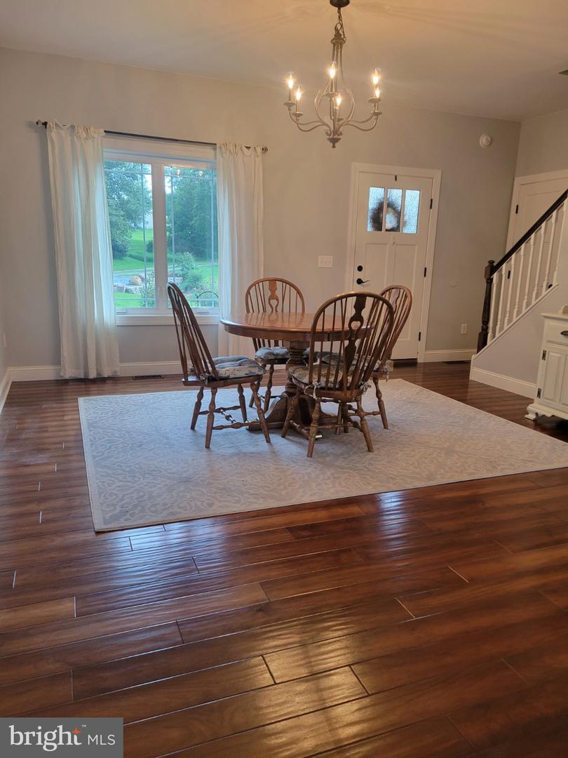 418 Reedville Rd Property Photo 11