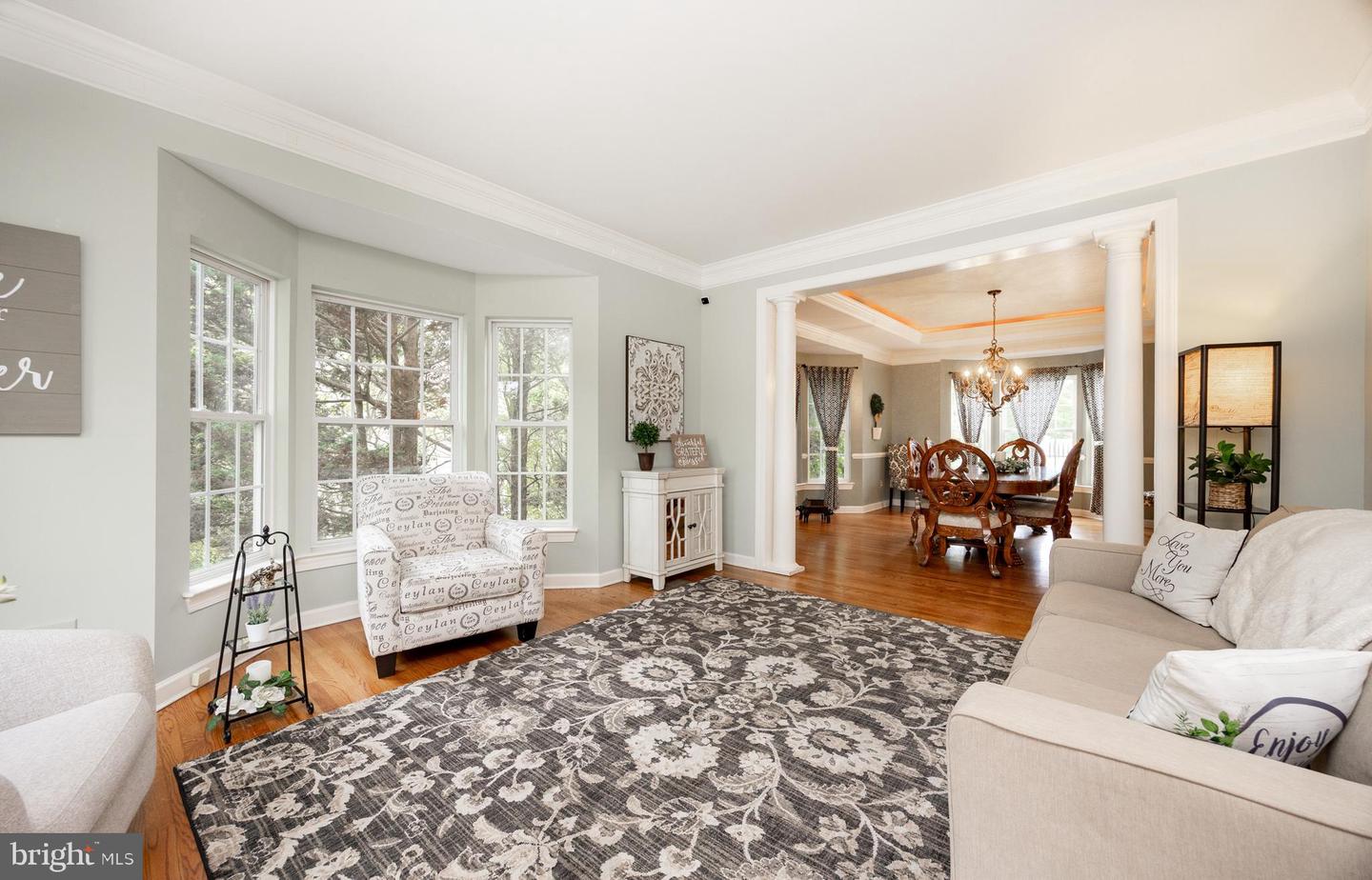 1538 Tattersall Way Property Photo 4