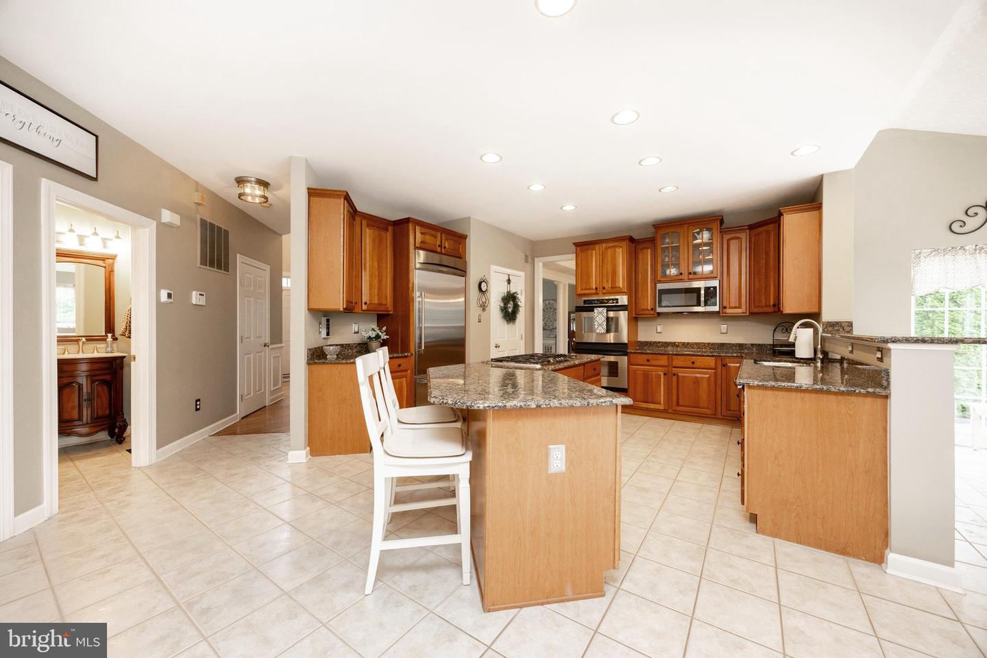 1538 Tattersall Way Property Photo 10