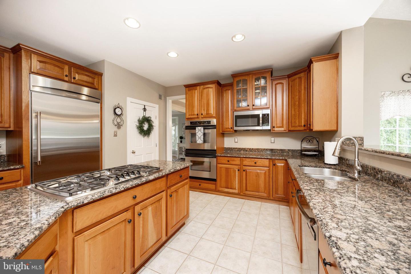 1538 Tattersall Way Property Photo 11