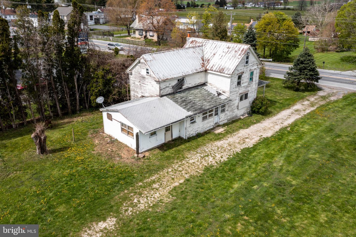 3766 Horseshoe Pike Property Photo 13