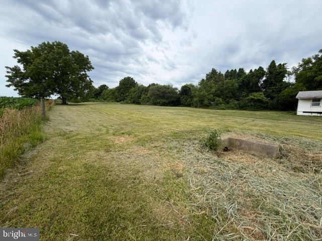 3766 Horseshoe Pike Property Photo 16