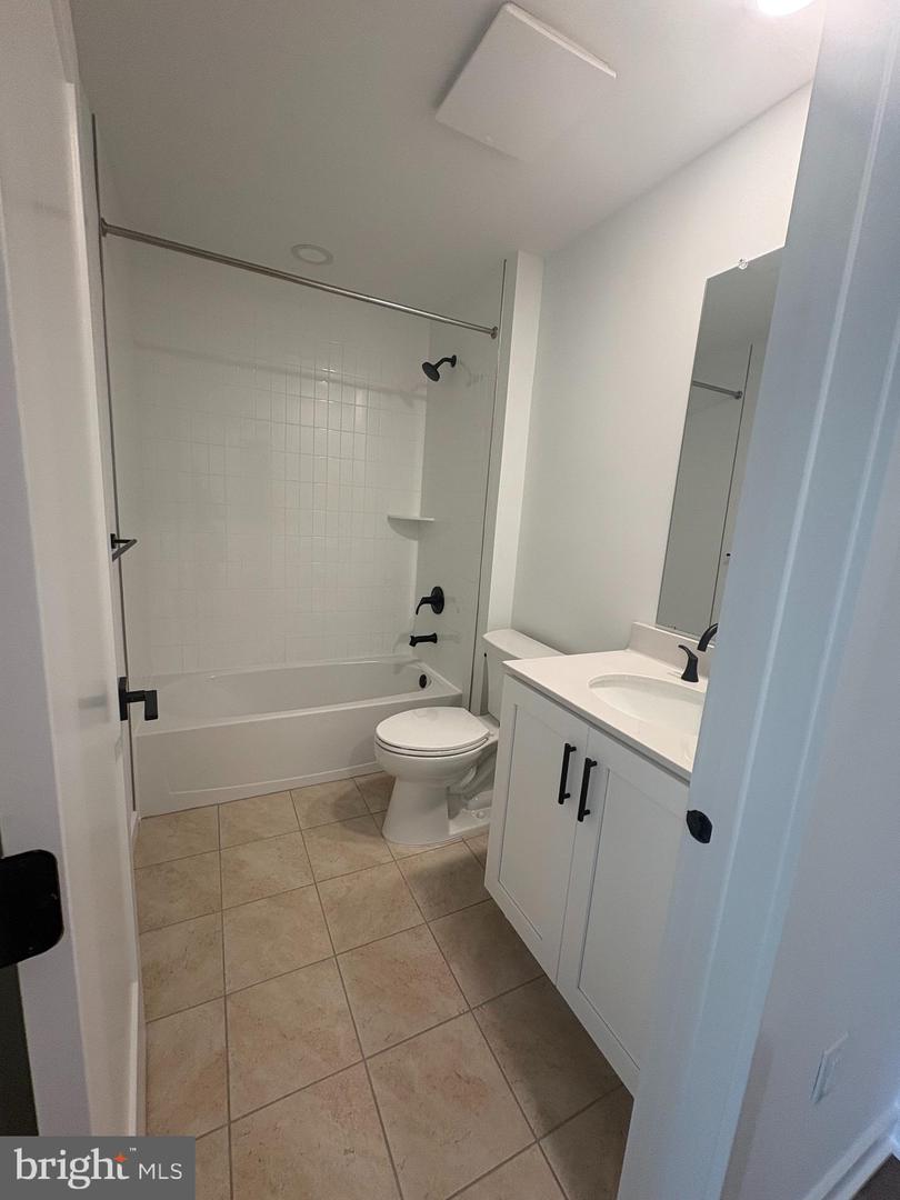 102 Camryn Ct Property Photo 16