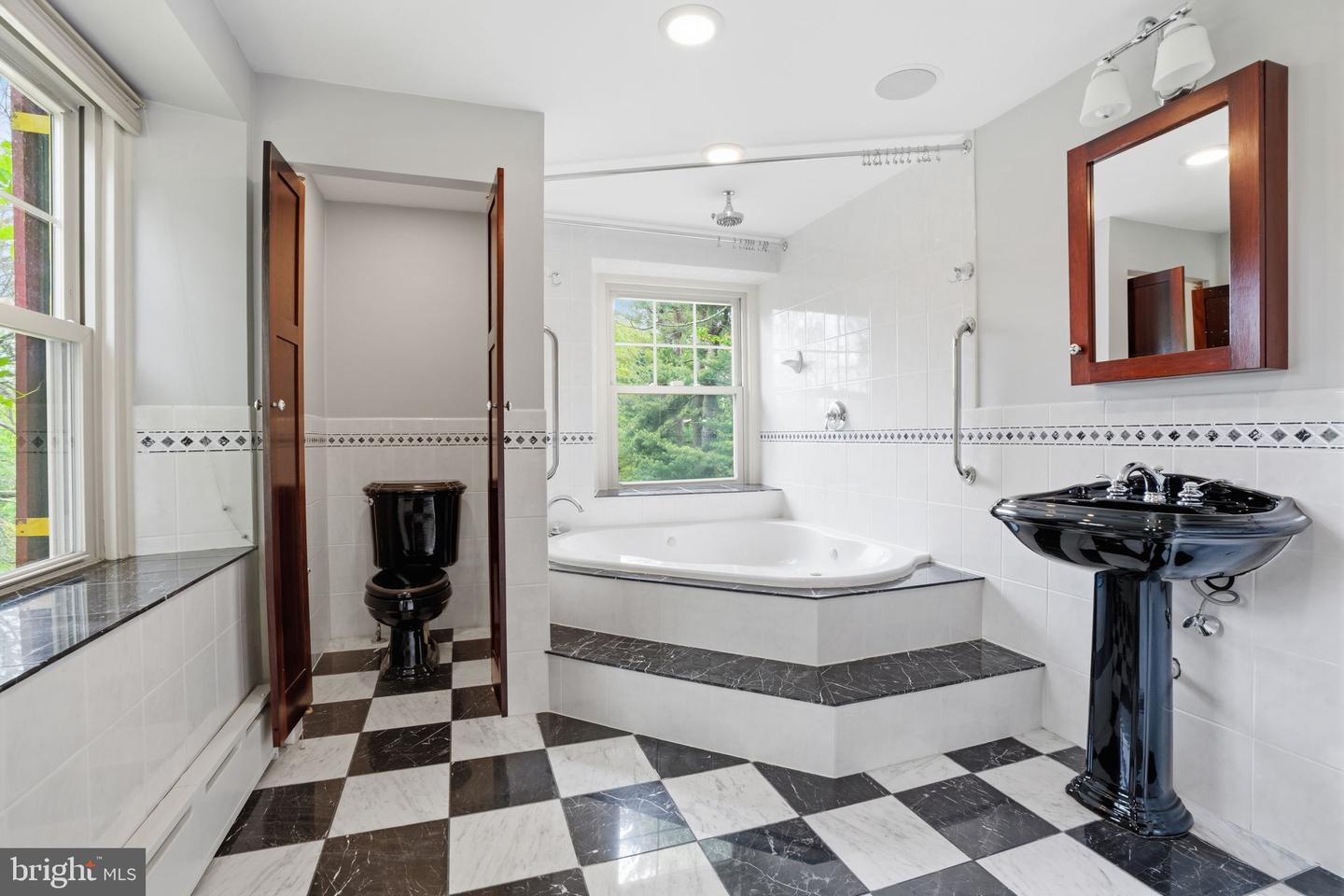 500 Kennett Pike Property Photo 36