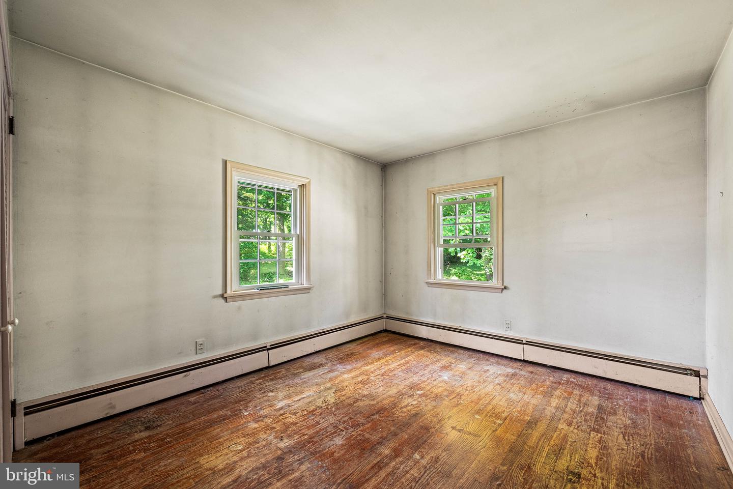 1383 Hickory Hill Rd Property Photo 18