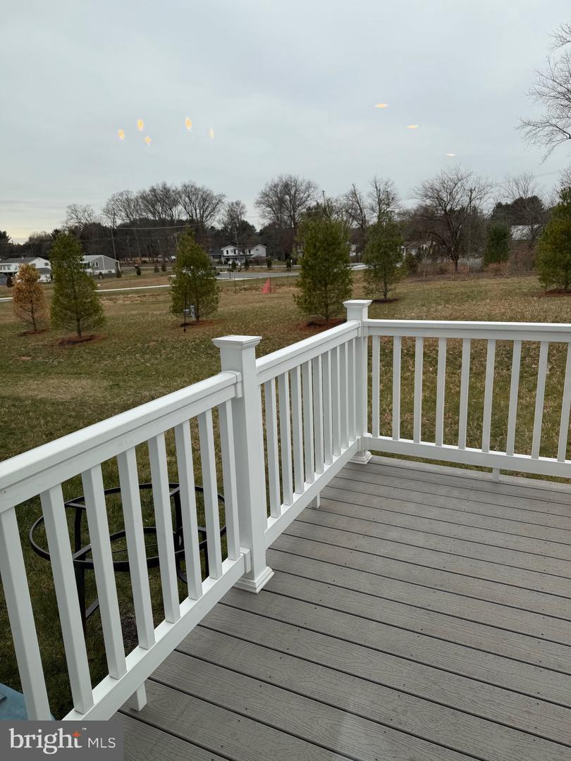 7 Painters Way Property Photo 8