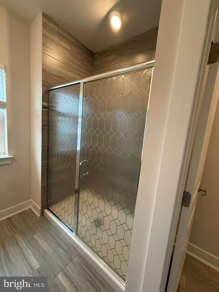 704 Peony Ln Property Photo 9
