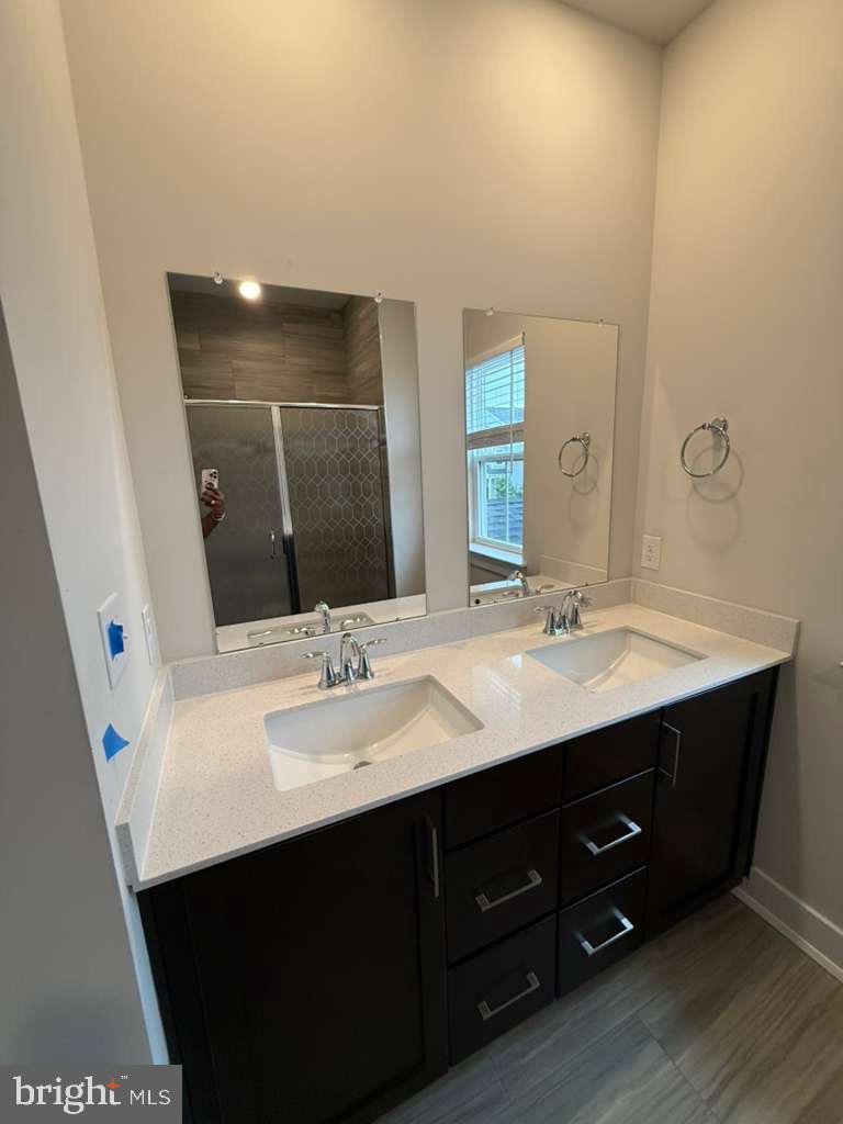 704 Peony Ln Property Photo 10