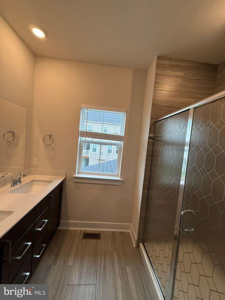 704 Peony Ln Property Photo 11