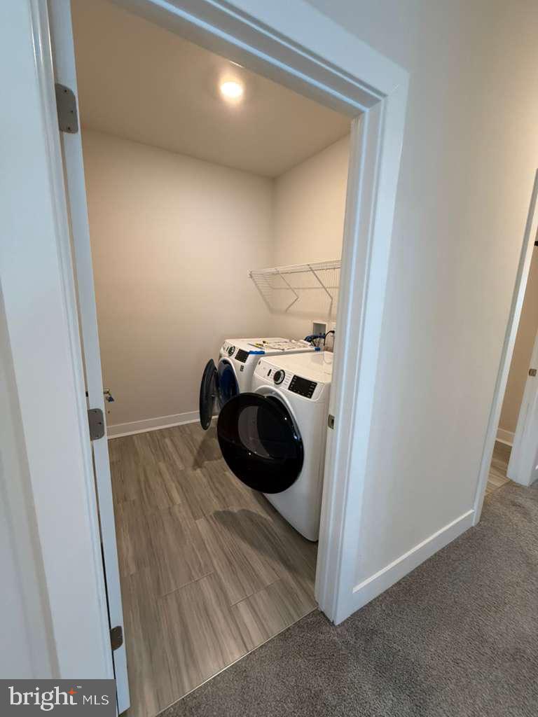 704 Peony Ln Property Photo 16