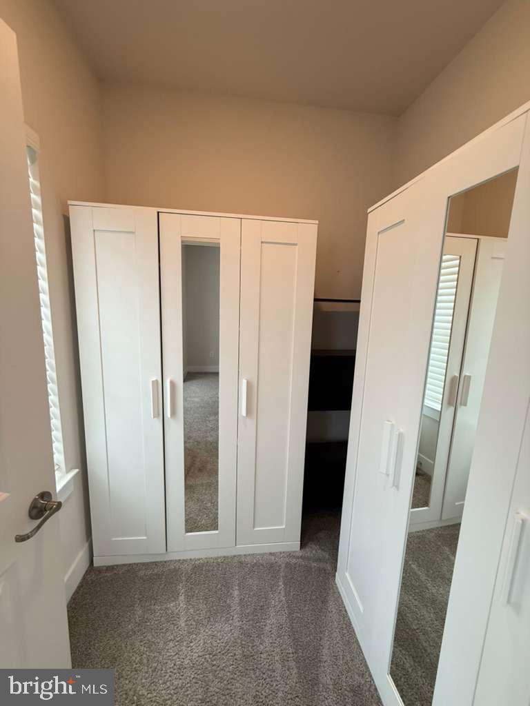 704 Peony Ln Property Photo 24