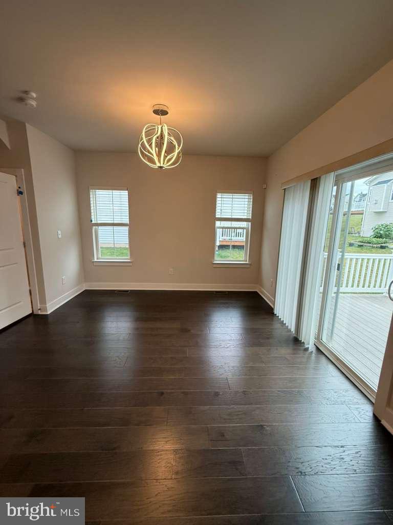 704 Peony Ln Property Photo 45