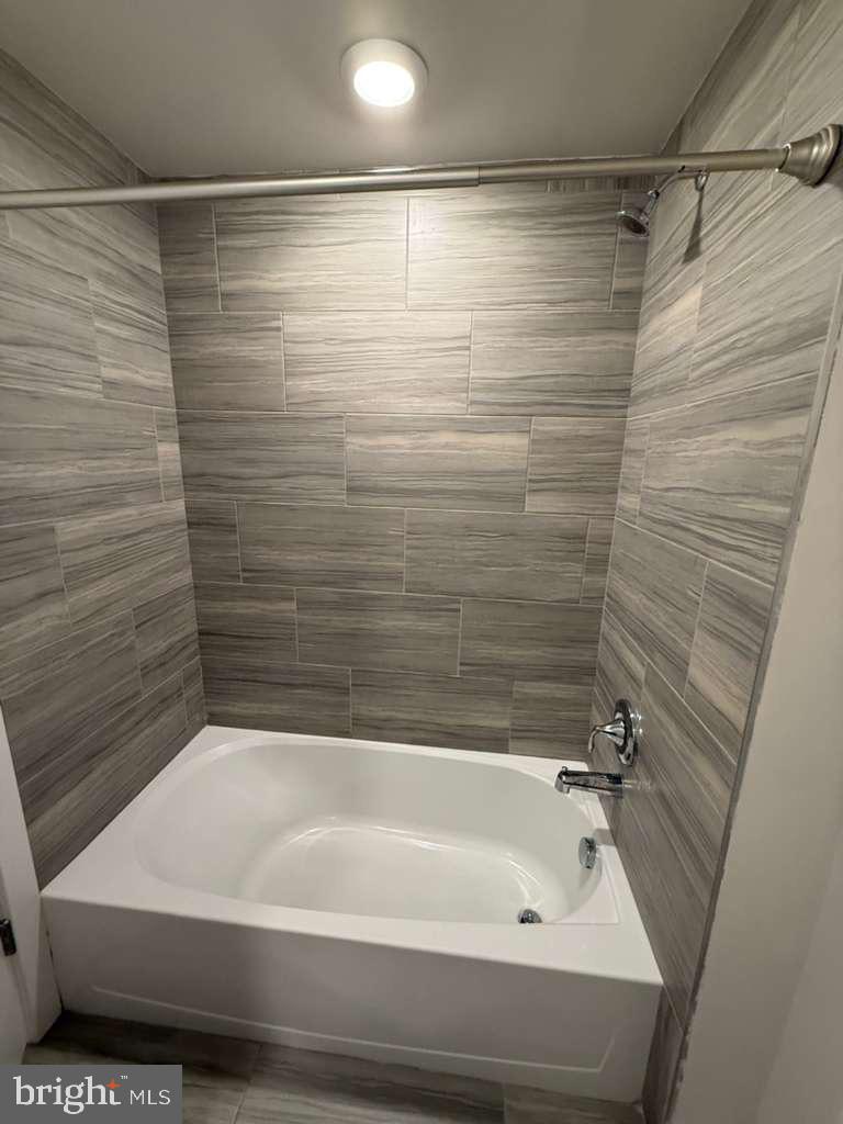 704 Peony Ln Property Photo 55