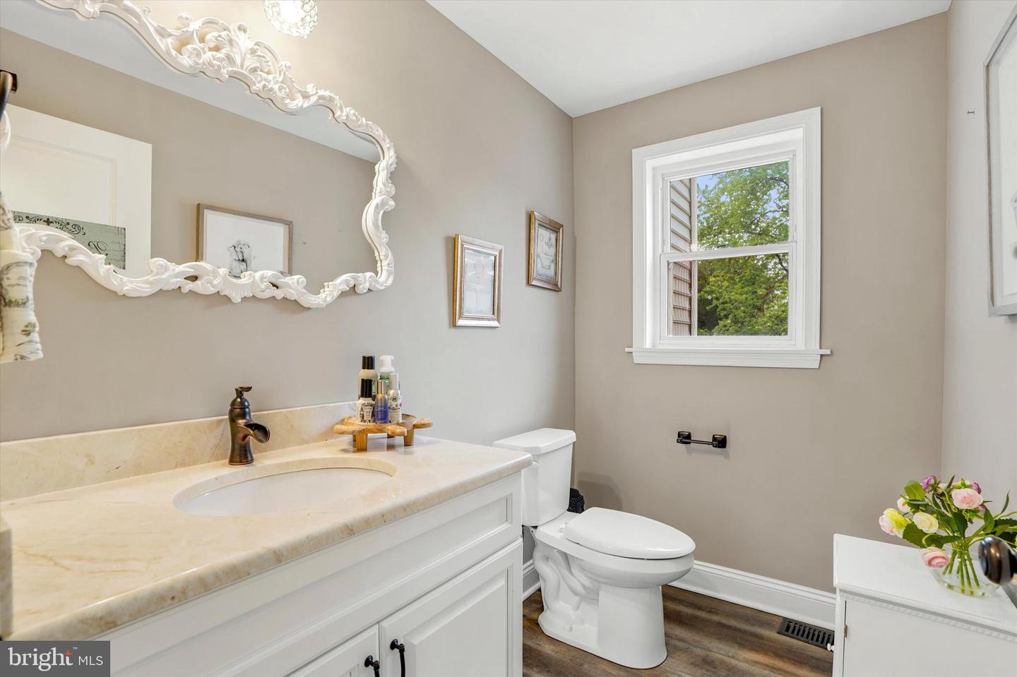 1216 Township Line Rd Property Photo 22