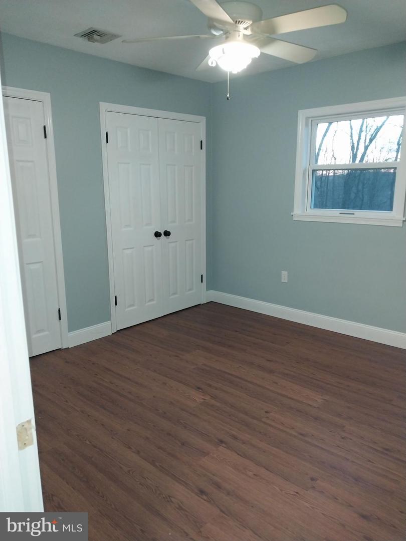 128 Mark Dr Property Photo 22