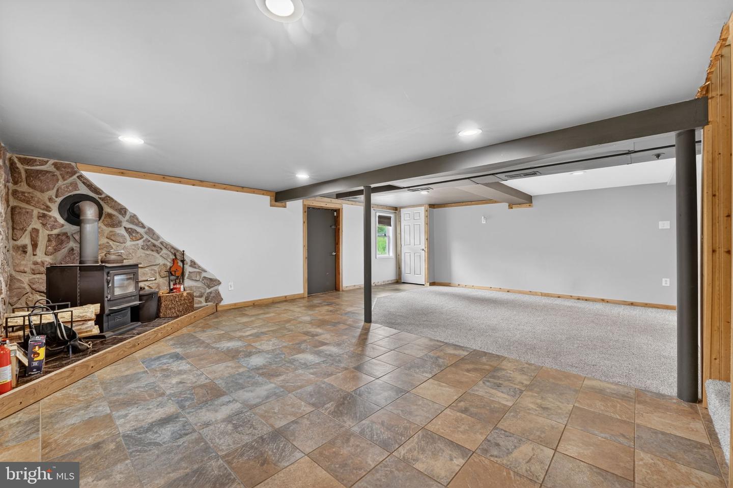 388 Hipkins Rd Property Photo 15