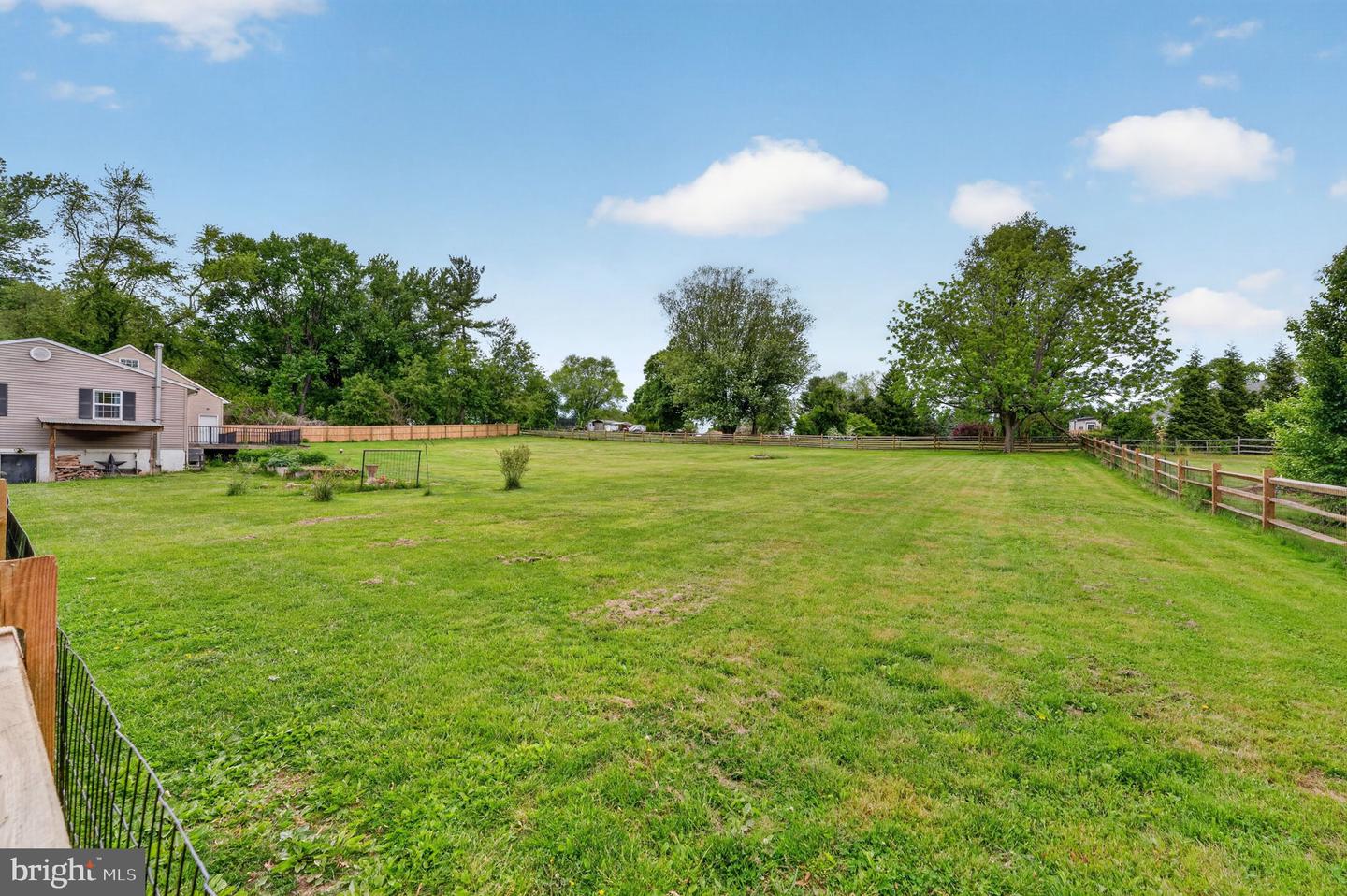 388 Hipkins Rd Property Photo 23