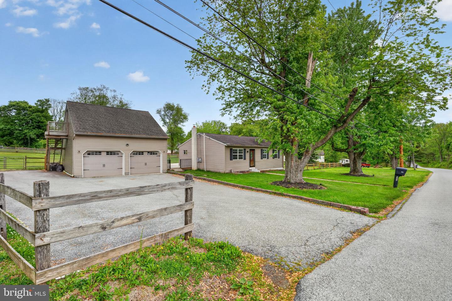 388 Hipkins Rd Property Photo 28