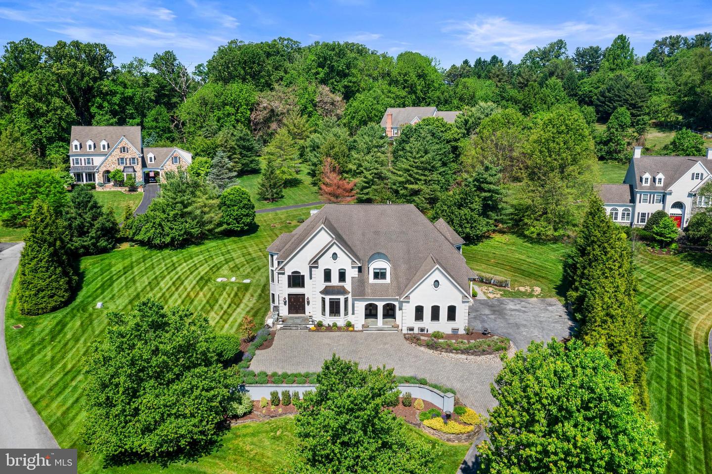 411 RED CLAY DR