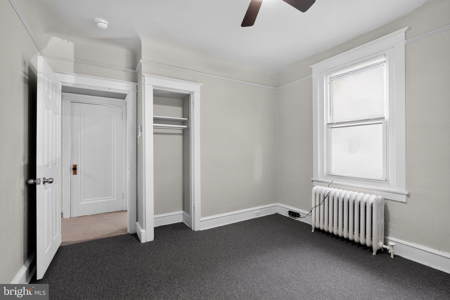 332 W Washington St #unit 2 Property Photo 5
