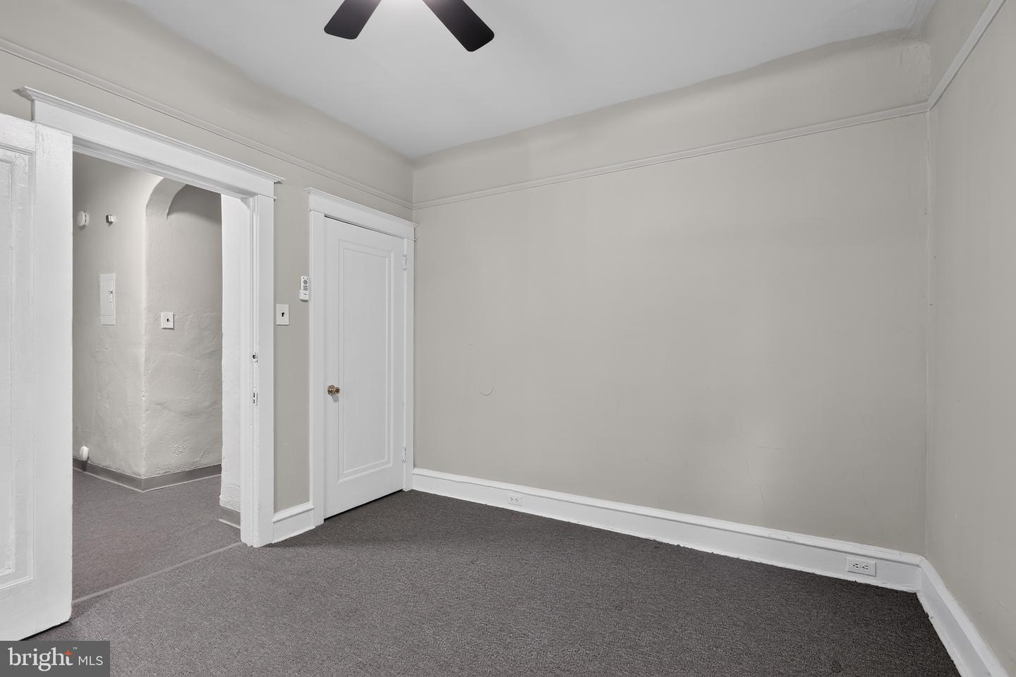 332 W Washington St #unit 2 Property Photo 13
