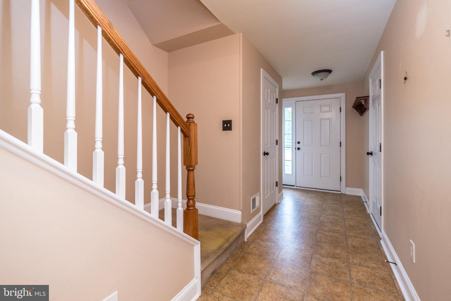 34 Lukens Dr Property Photo 9