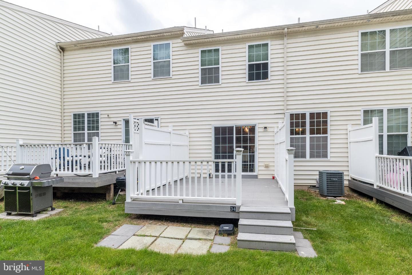 34 Lukens Dr Property Photo 42