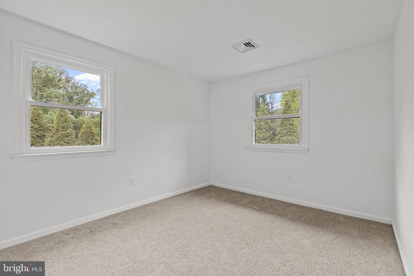11 Prince Edwards Drive Property Photo 31