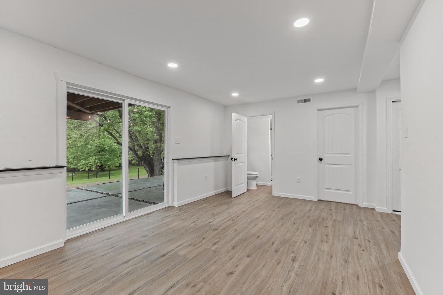11 Prince Edwards Drive Property Photo 38