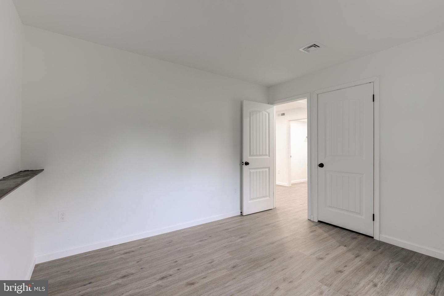 11 Prince Edwards Drive Property Photo 44