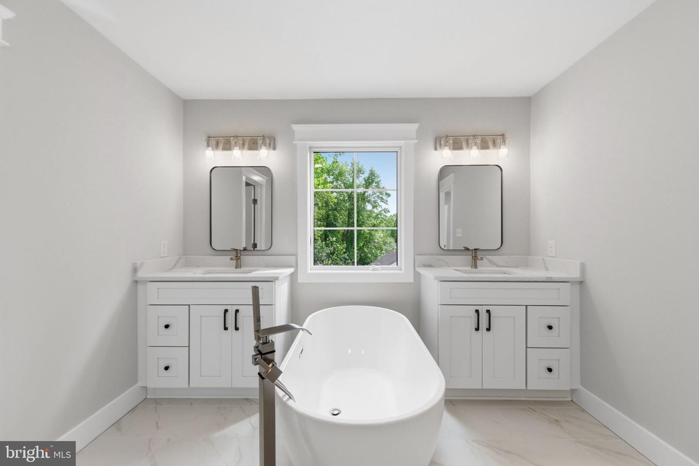 77 Spring Rd Property Photo 47