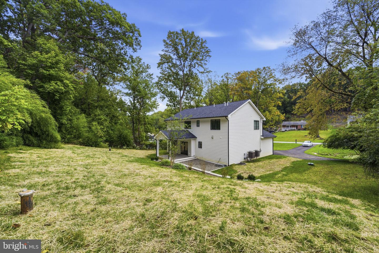 77 Spring Rd Property Photo 101