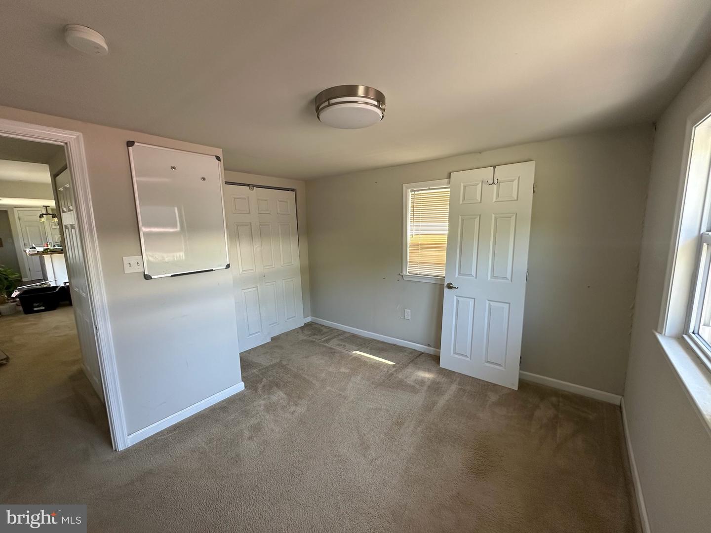 269 Kelton Rd Property Photo 8