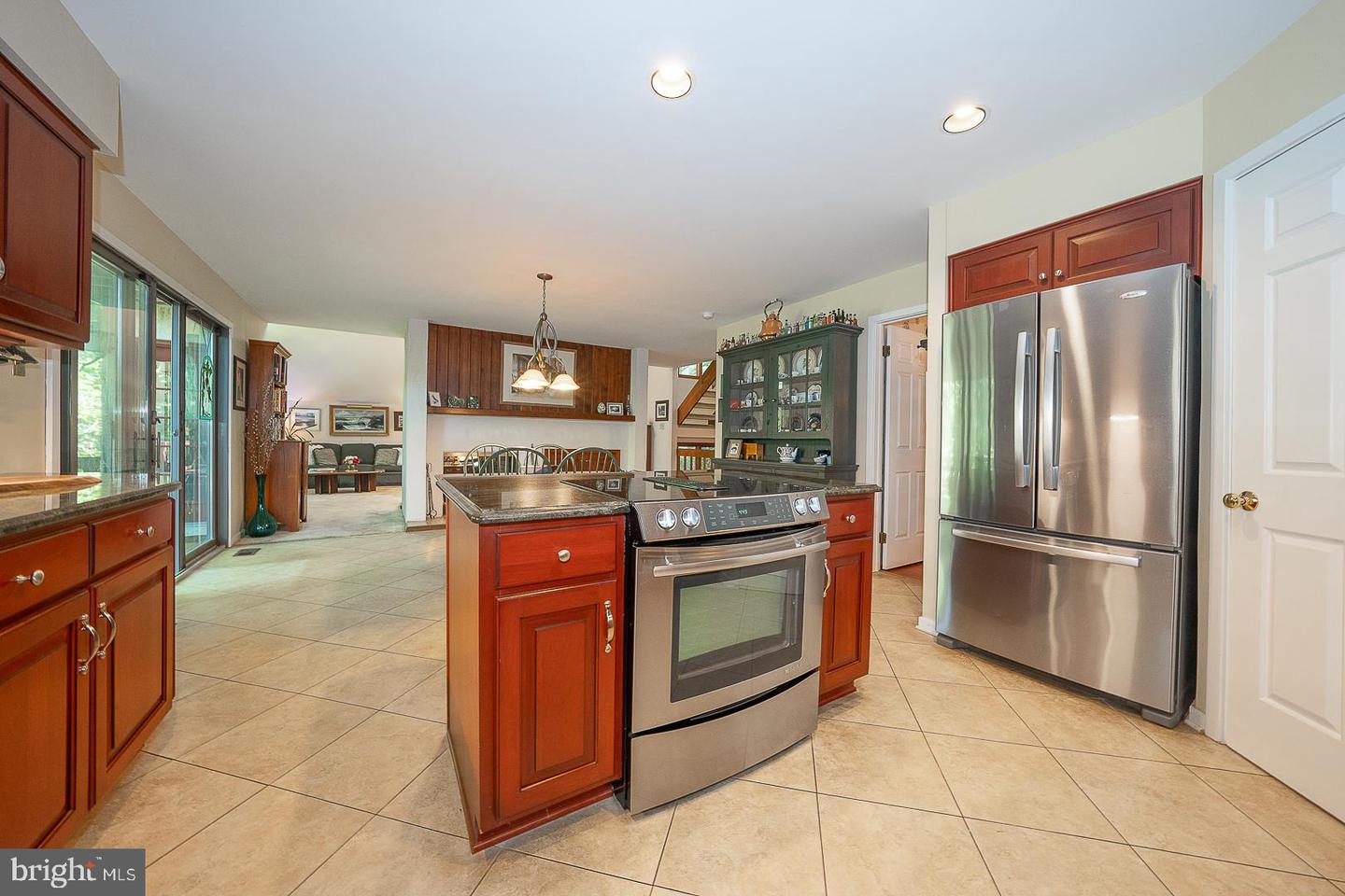 2101 Quail Ridge Dr Property Photo 8