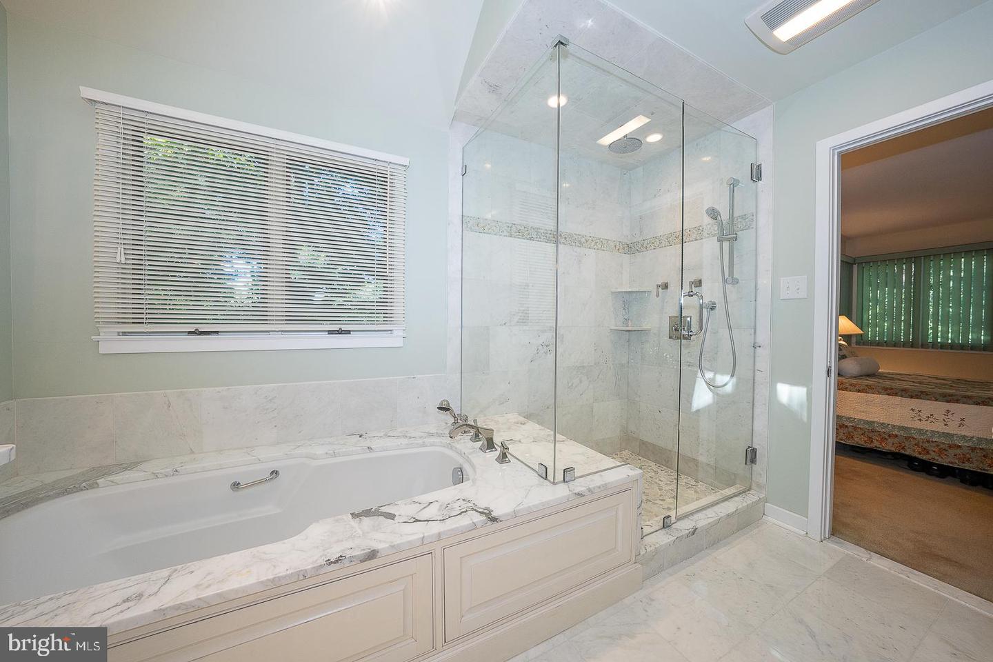 2101 Quail Ridge Dr Property Photo 28