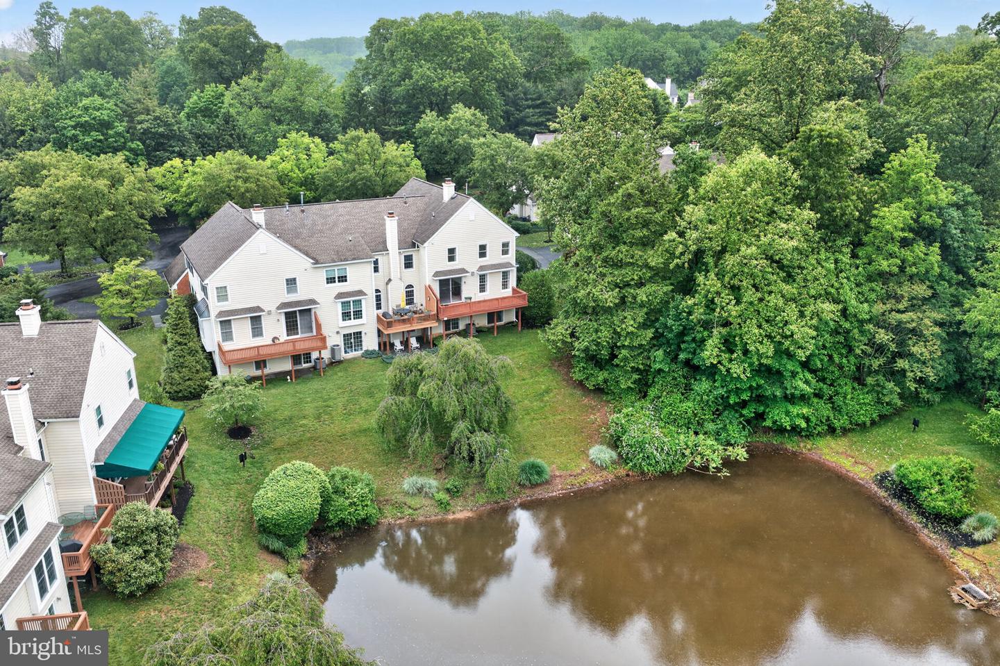 144 Carters Grv #o-44 Property Photo 8