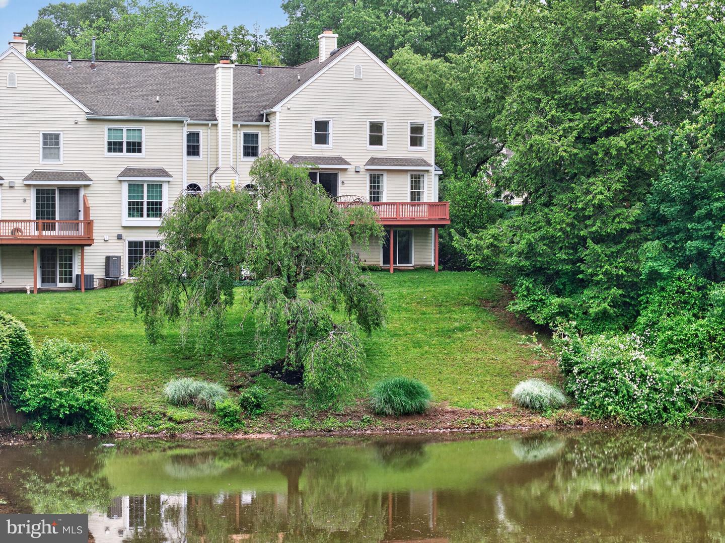 144 Carters Grv #o-44 Property Photo 10