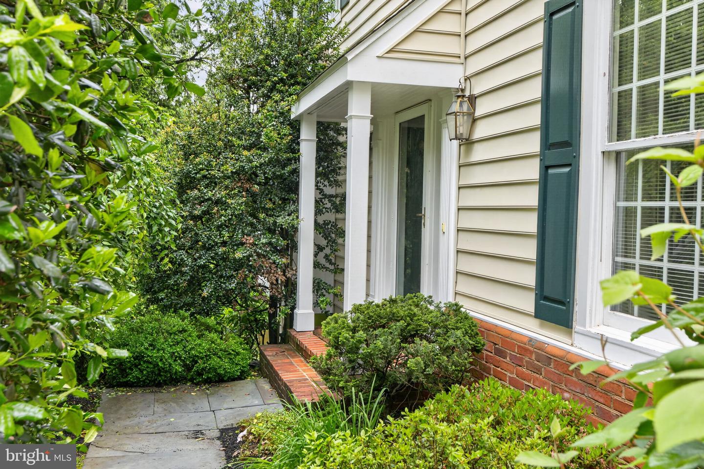 144 Carters Grv #o-44 Property Photo 16