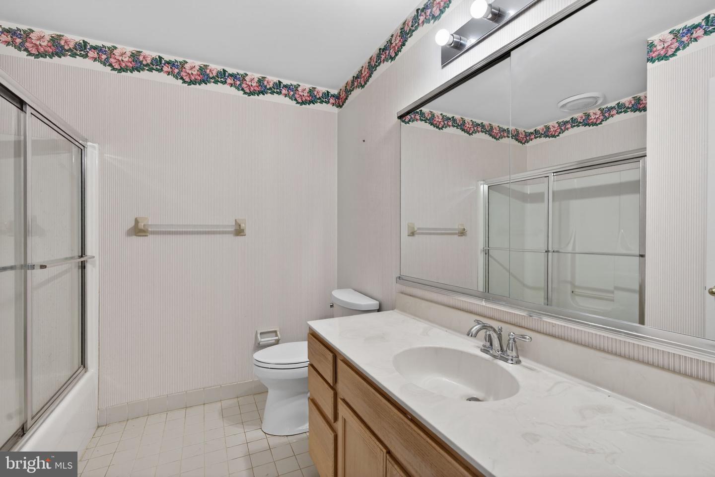 144 Carters Grv #o-44 Property Photo 22
