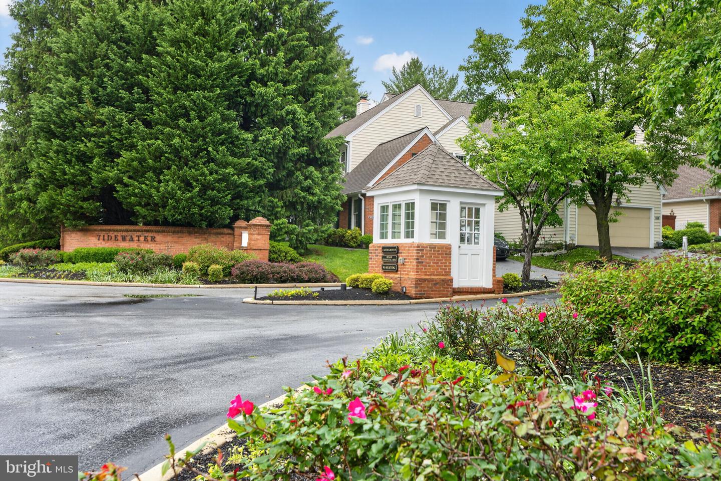 144 Carters Grv #o-44 Property Photo 25