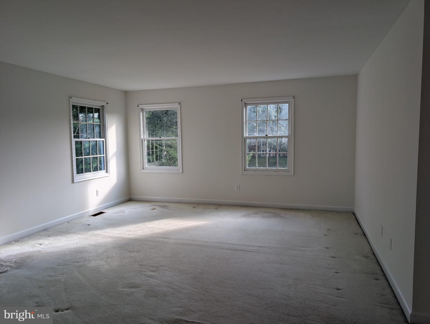 144 Carters Grv #o-44 Property Photo 33