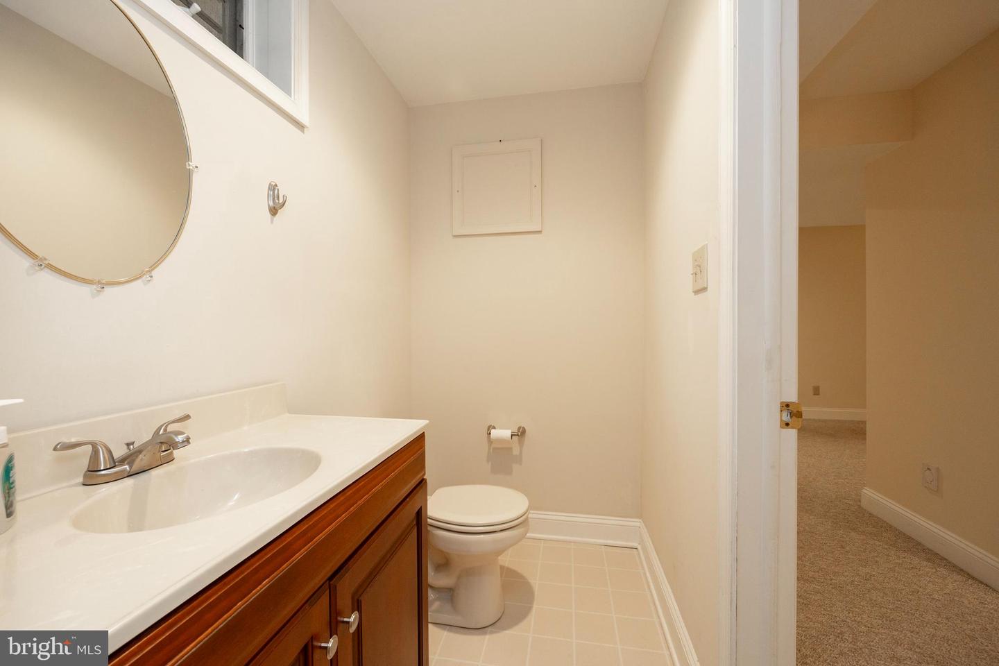 224 Cambridge Chase Property Photo 27